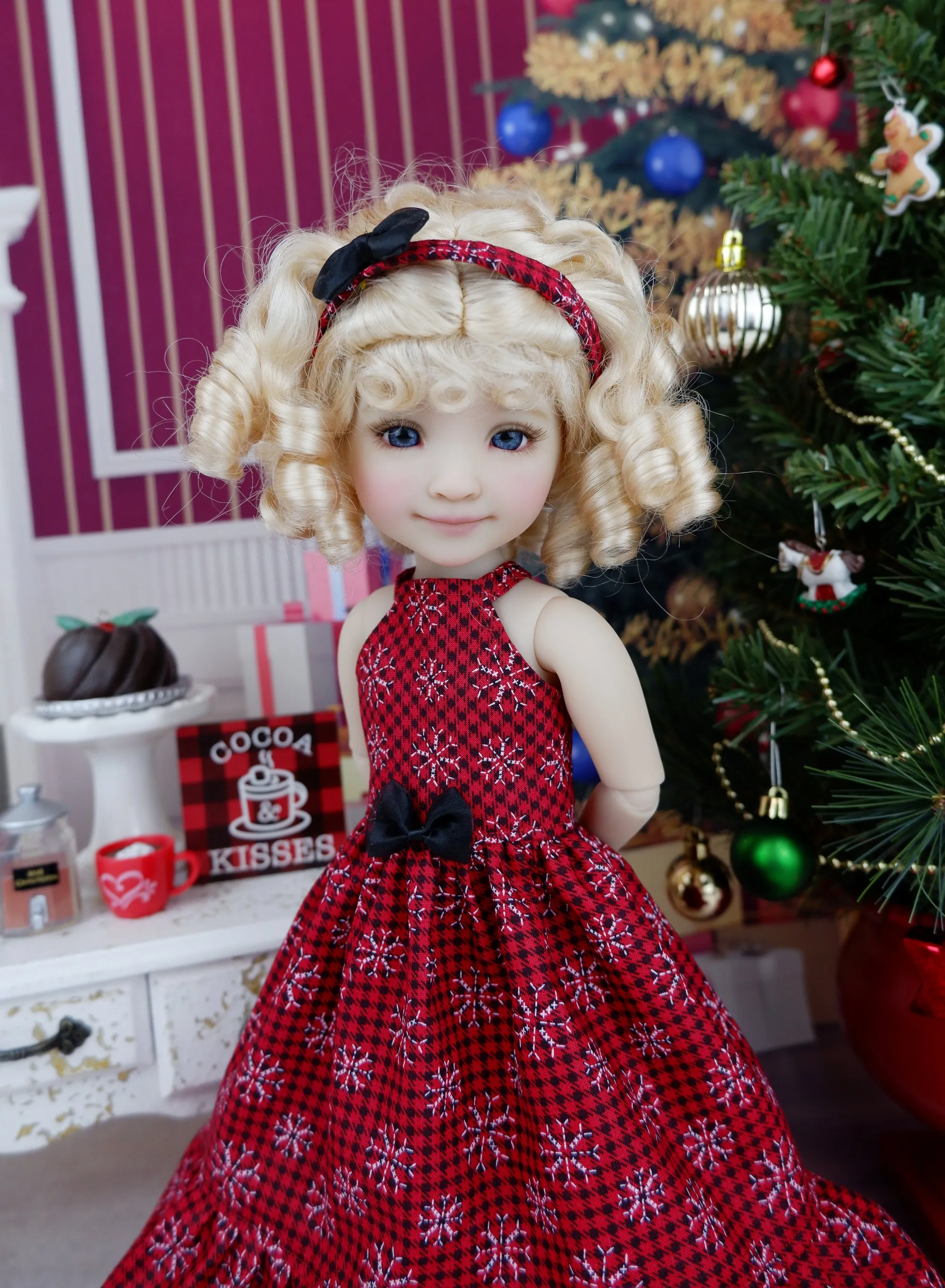 Holiday Snowflakes - dress with shoes for Ruby Red Fashion Friends doll