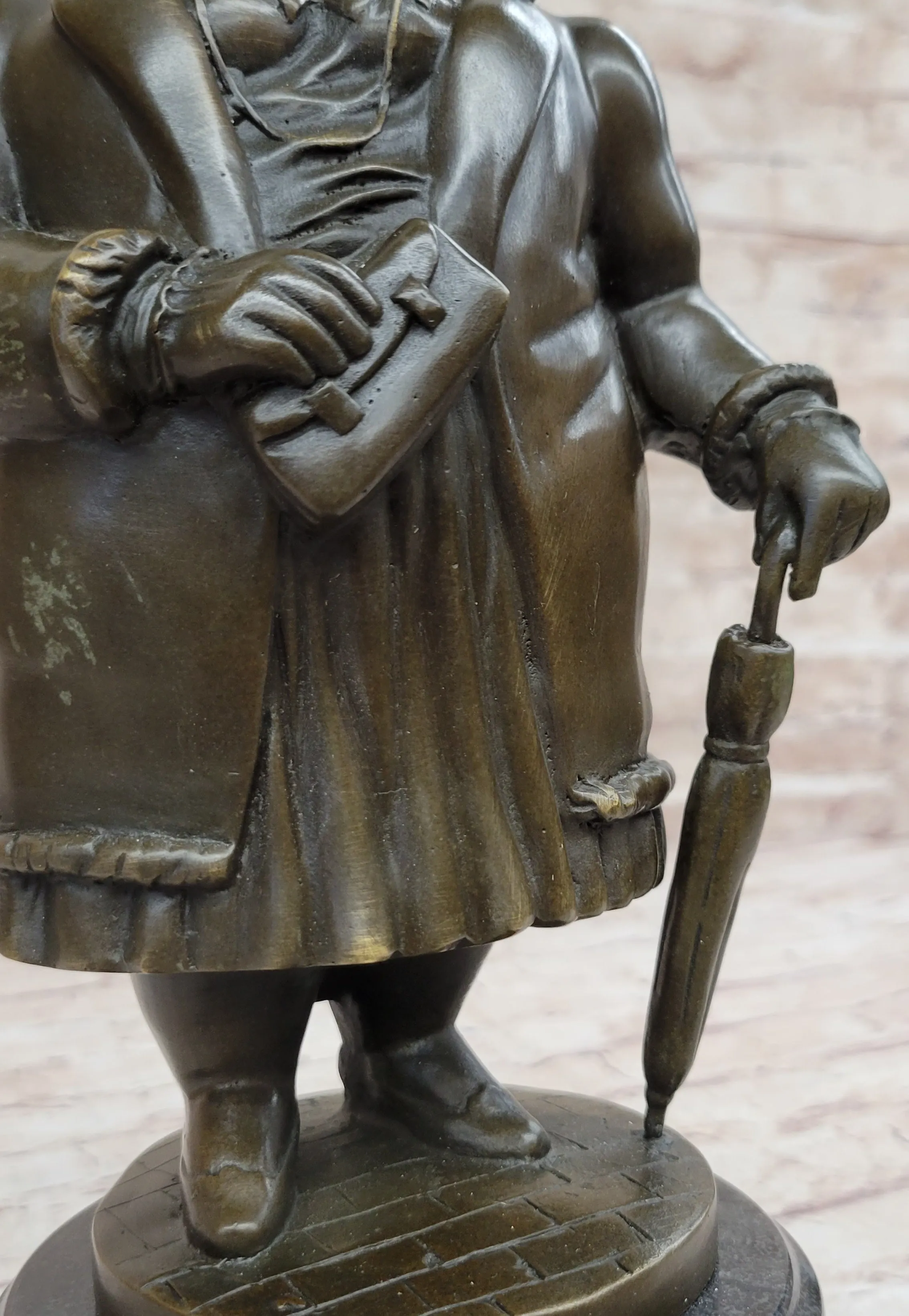 Woman with Umbrella Abstract Bronze Sculpture Statue Art Fernando Botero
